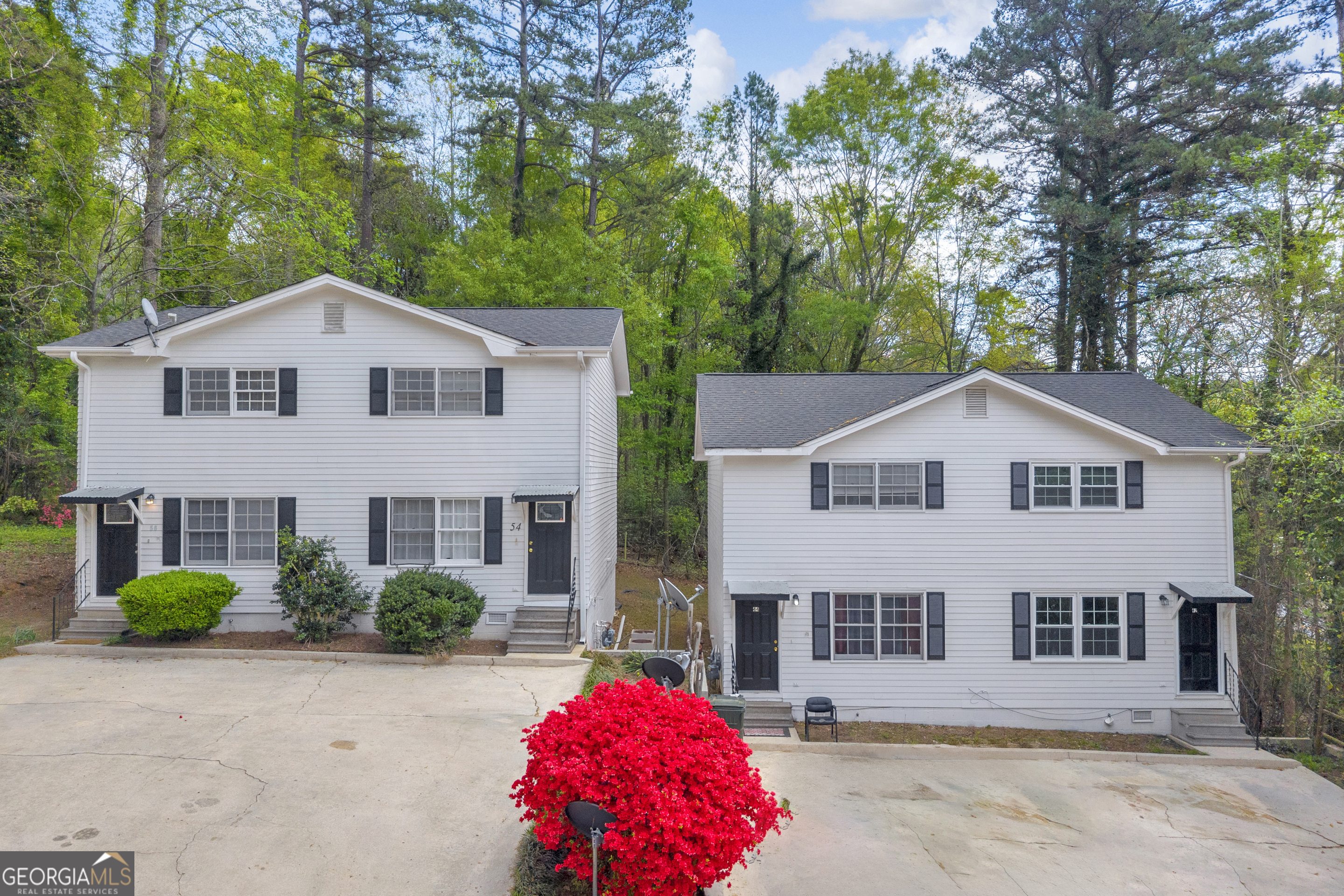 42,44,54,56 Greenwood Circle Toccoa GA 30577
