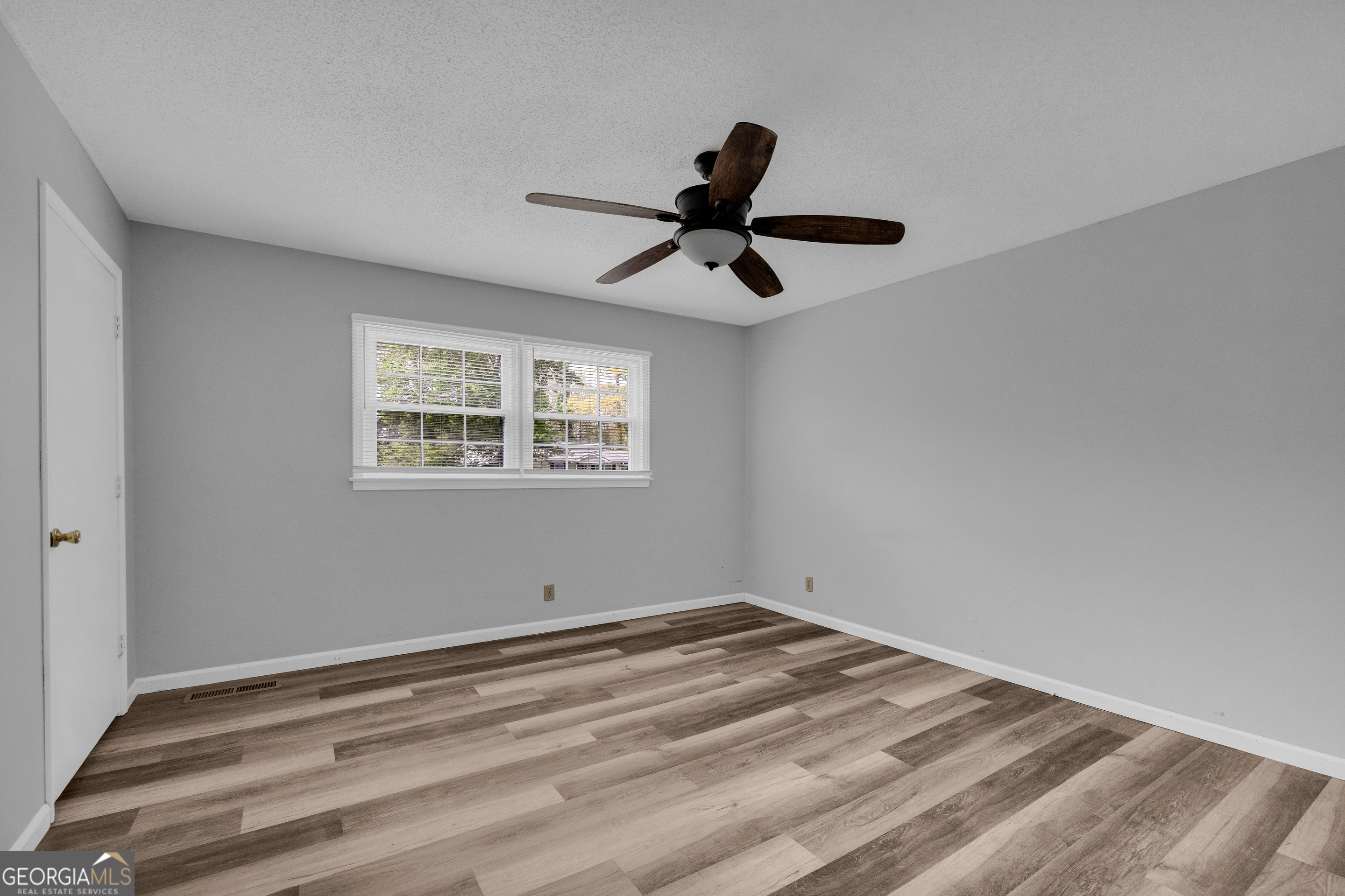 42,44,54,56 Greenwood Circle Toccoa GA 30577