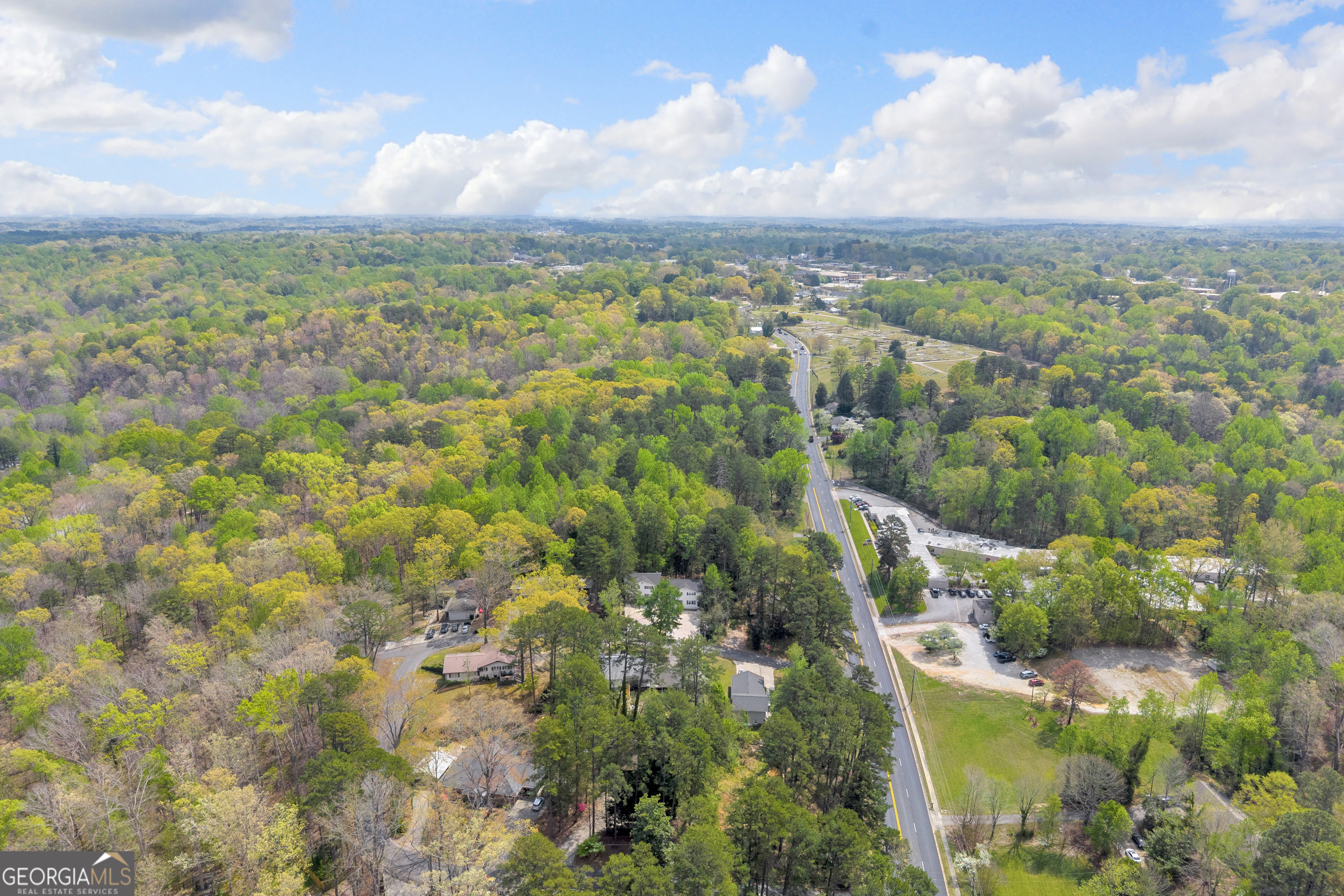 42,44,54,56 Greenwood Circle Toccoa GA 30577