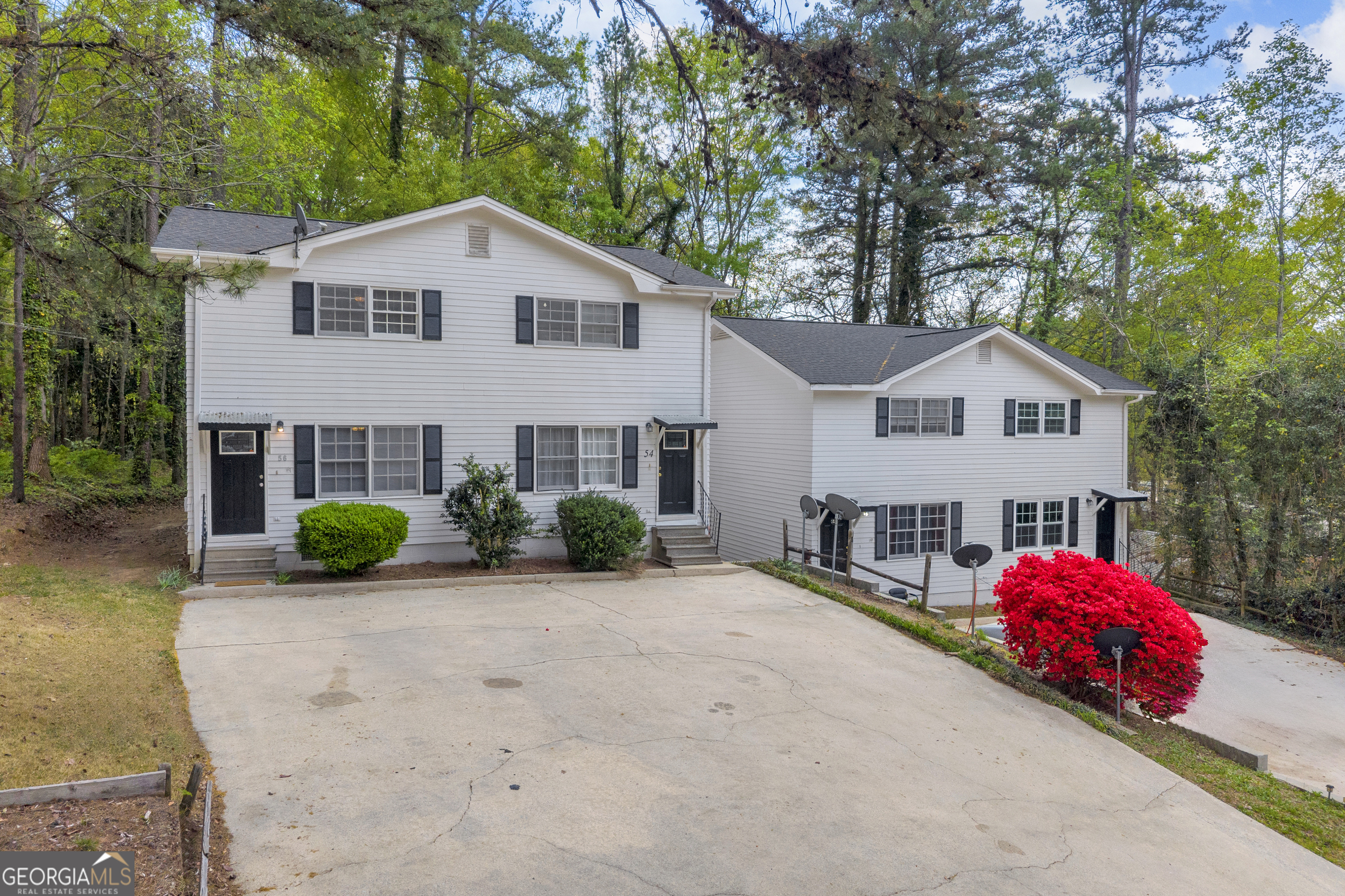 42,44,54,56 Greenwood Circle Toccoa GA 30577