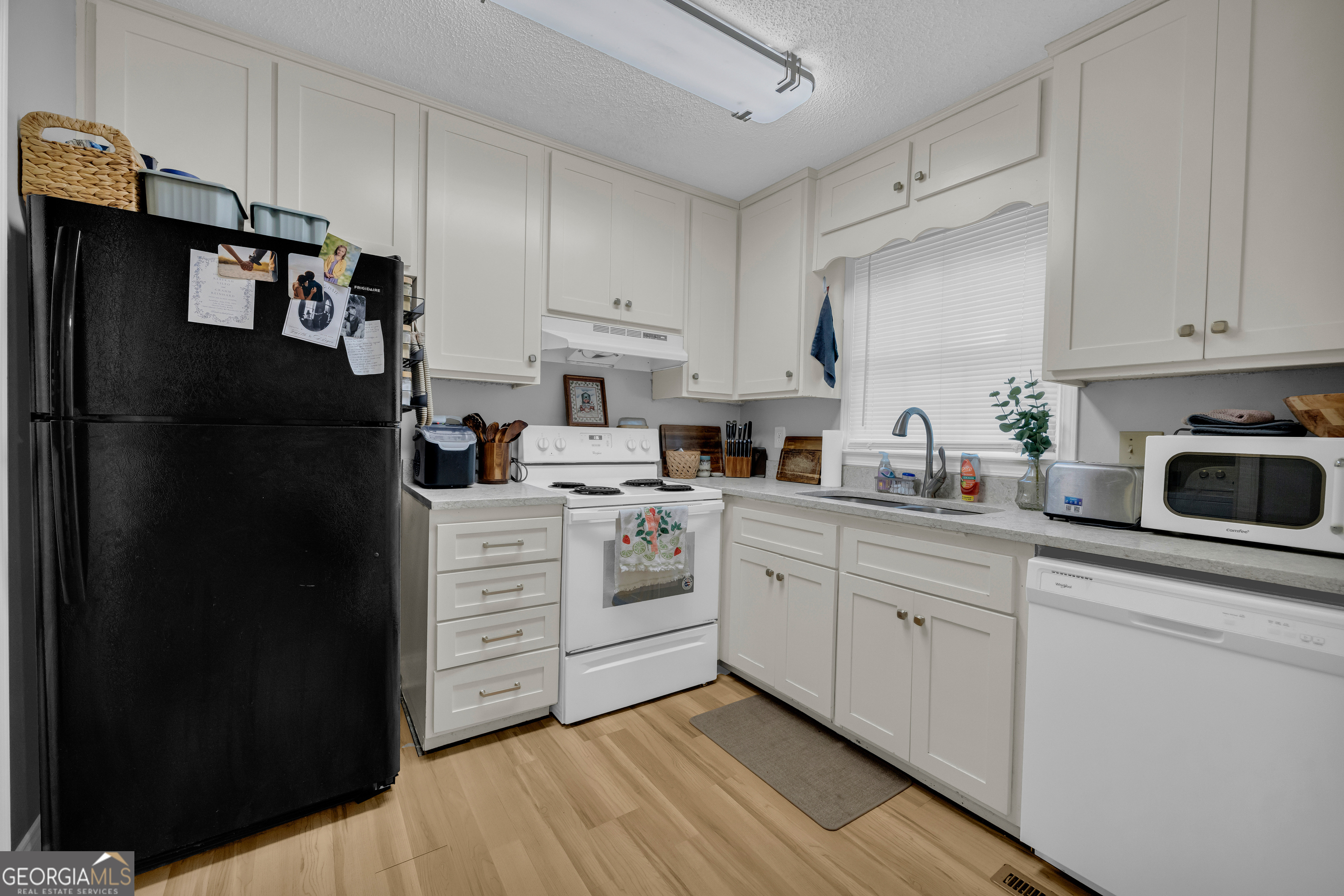 42,44,54,56 Greenwood Circle Toccoa GA 30577