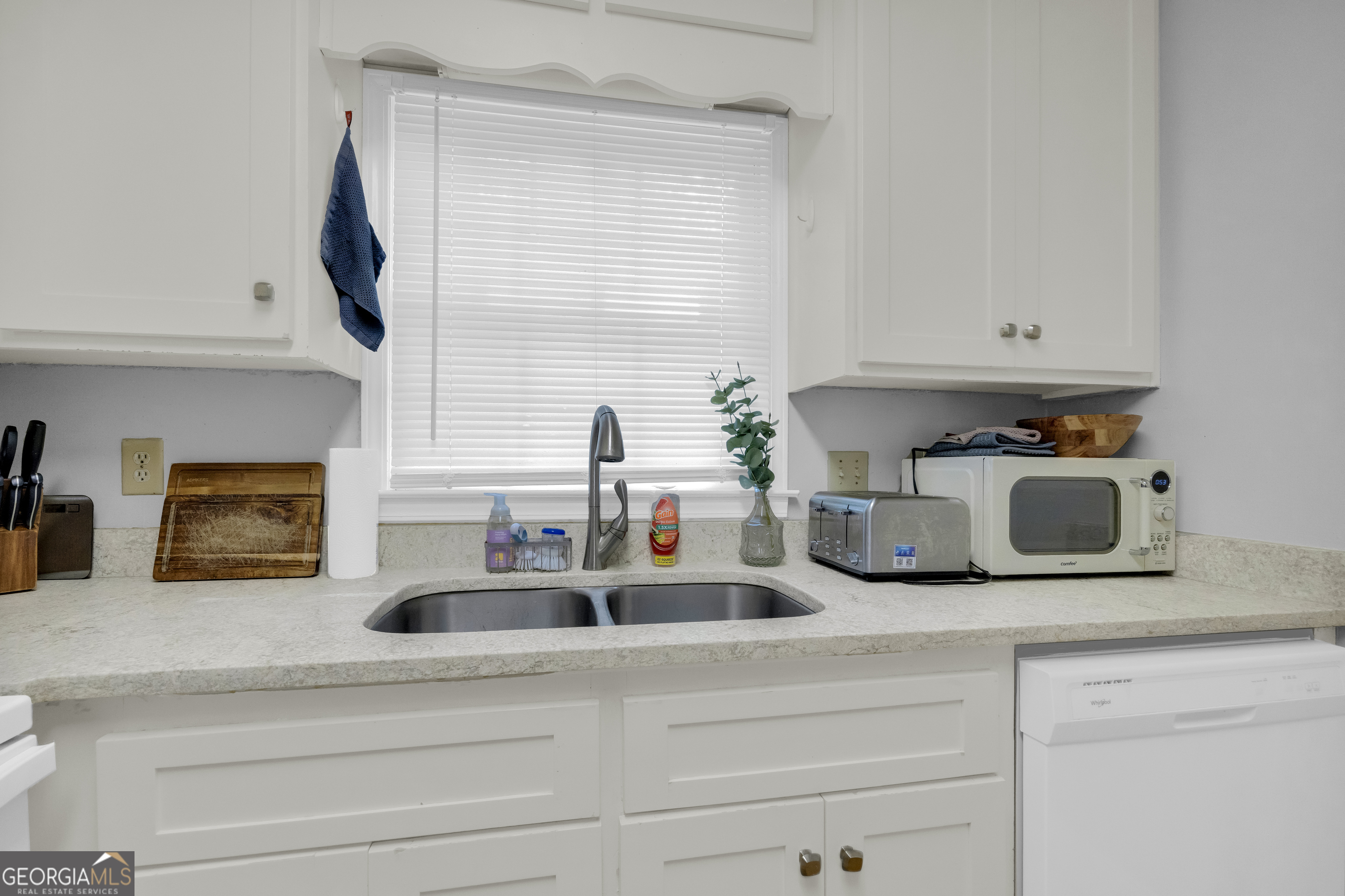 42,44,54,56 Greenwood Circle Toccoa GA 30577