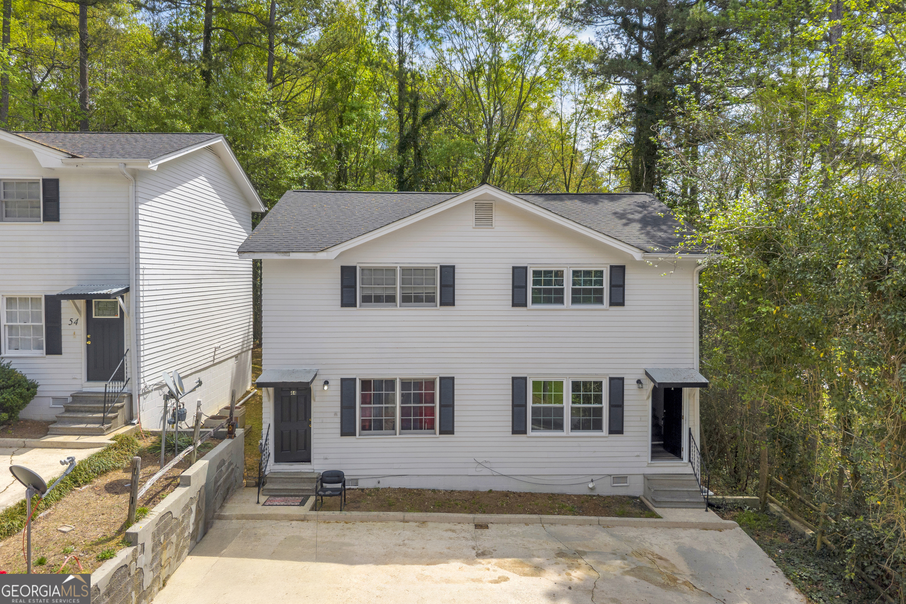 42,44,54,56 Greenwood Circle Toccoa GA 30577