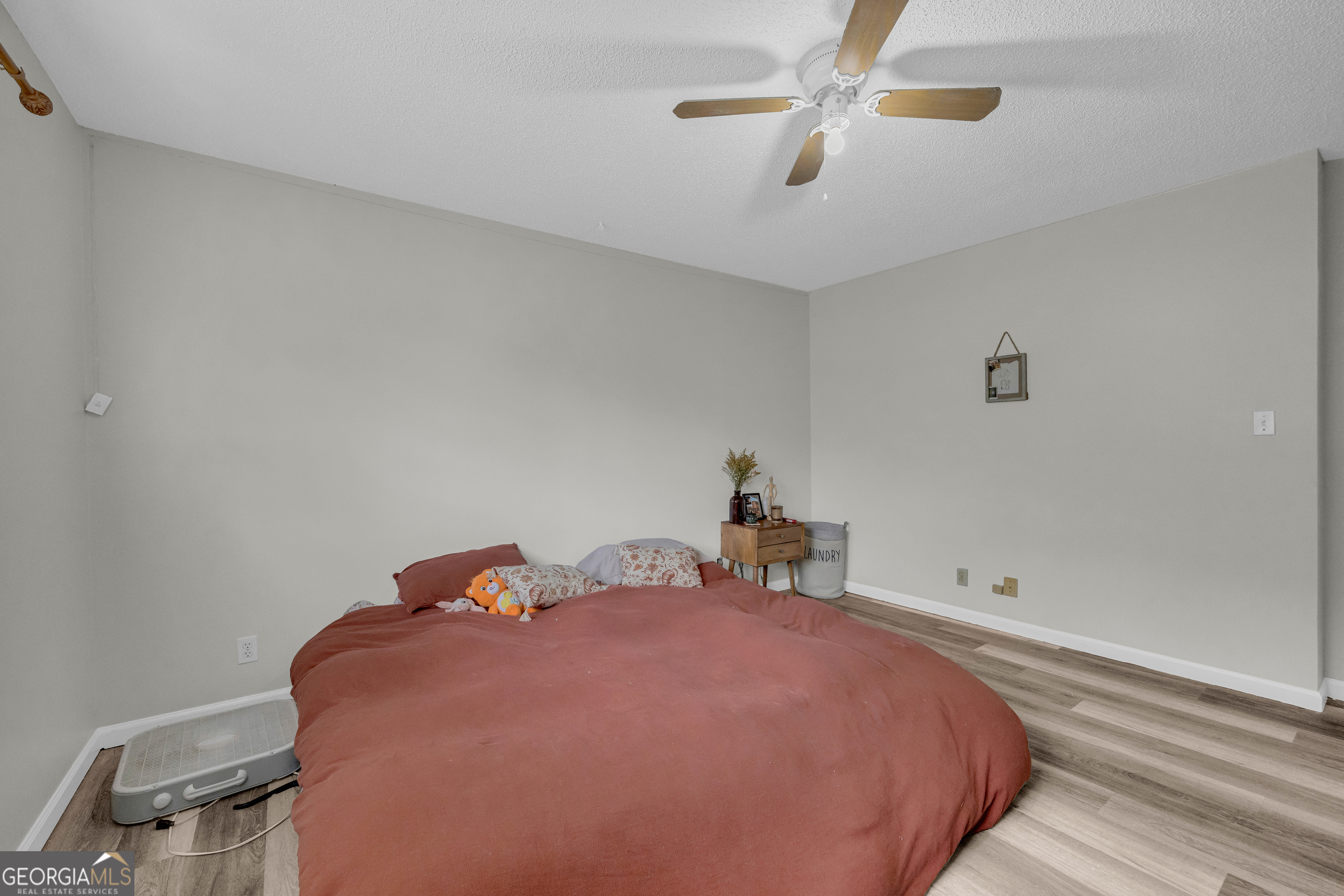 42,44,54,56 Greenwood Circle Toccoa GA 30577