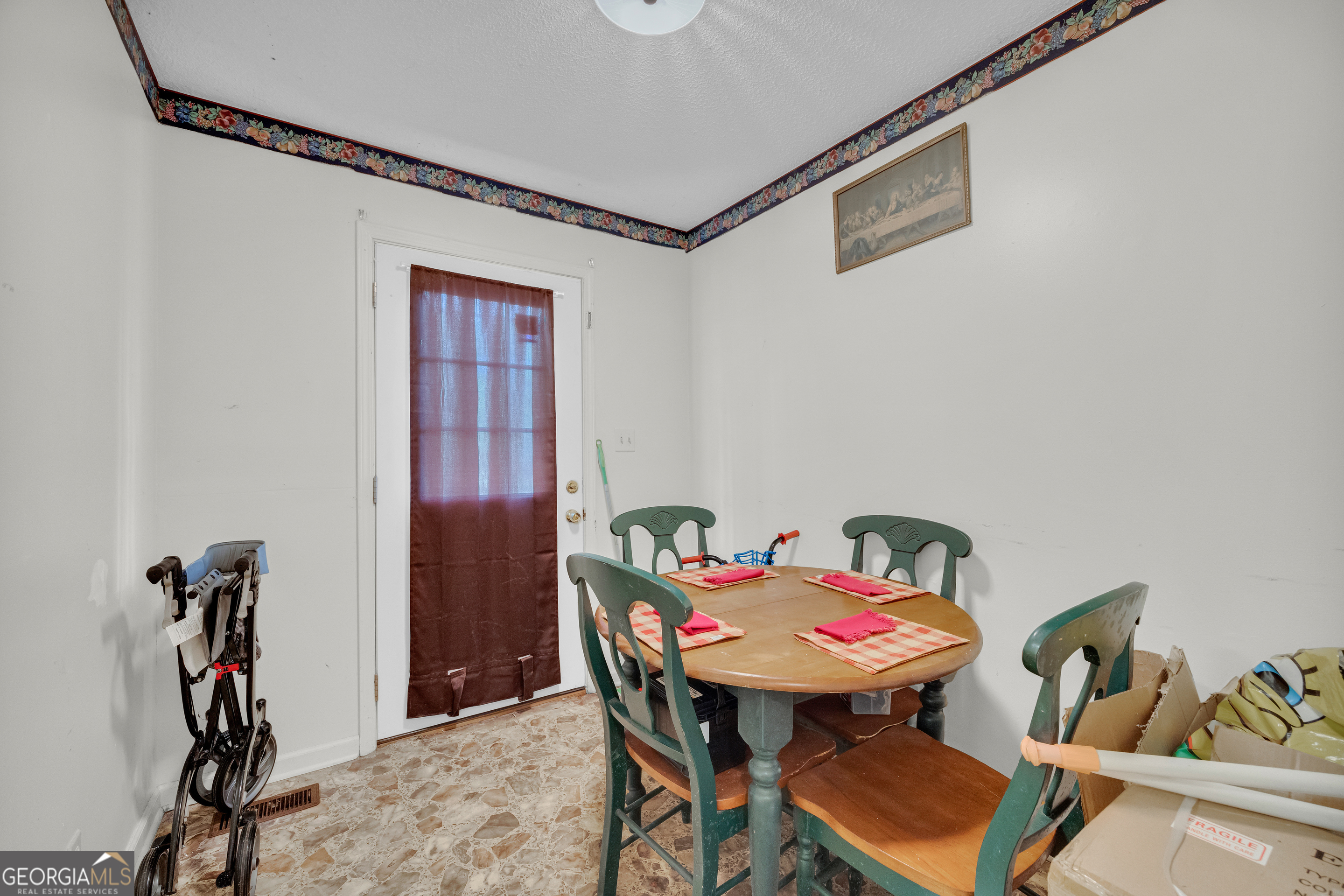 42,44,54,56 Greenwood Circle Toccoa GA 30577