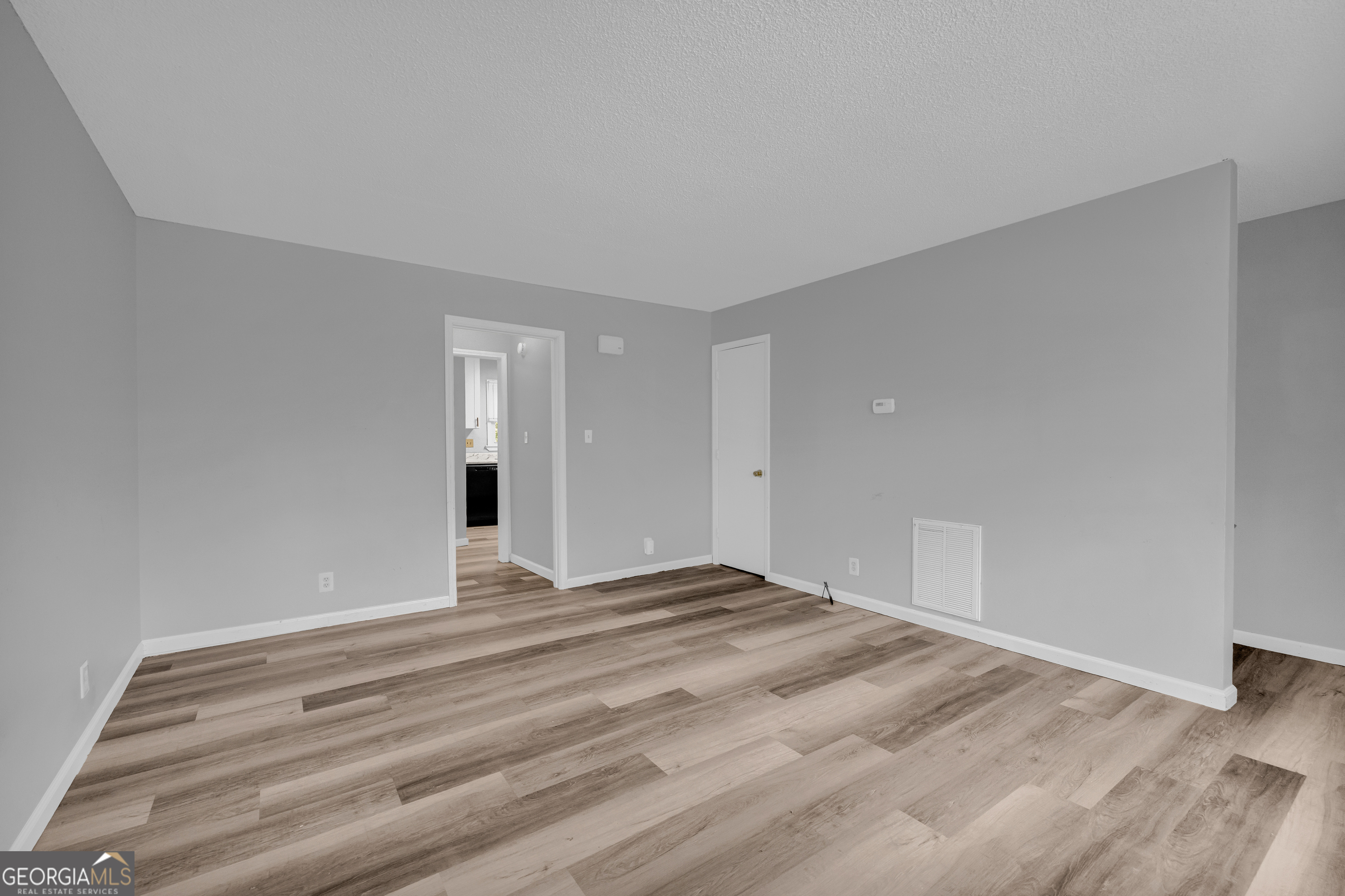 42,44,54,56 Greenwood Circle Toccoa GA 30577