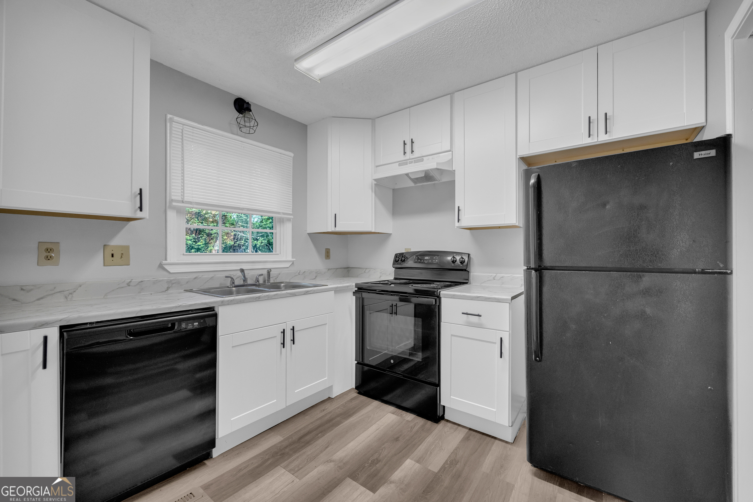 42,44,54,56 Greenwood Circle Toccoa GA 30577