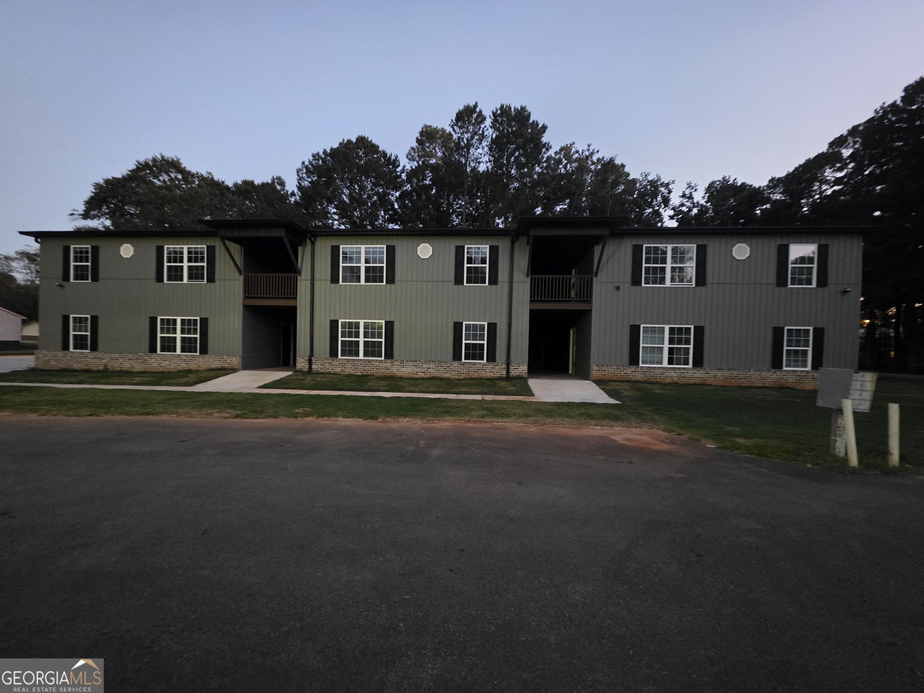 101 A Brooks Fort Valley GA 31030