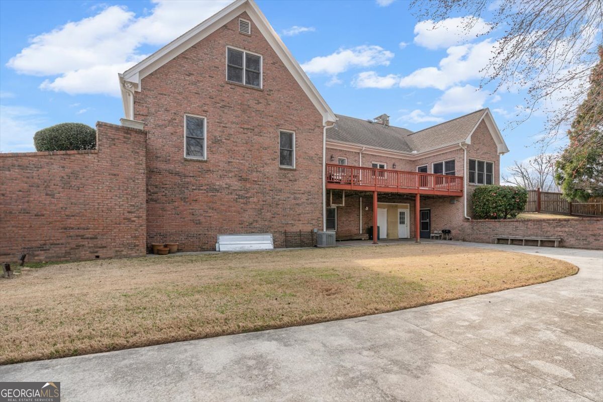 2012 Arbor Springs Way Buford GA 30519