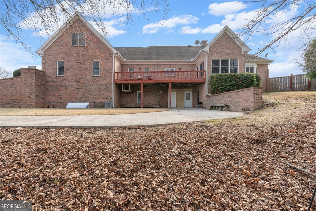 2012 Arbor Springs Way Buford GA 30519