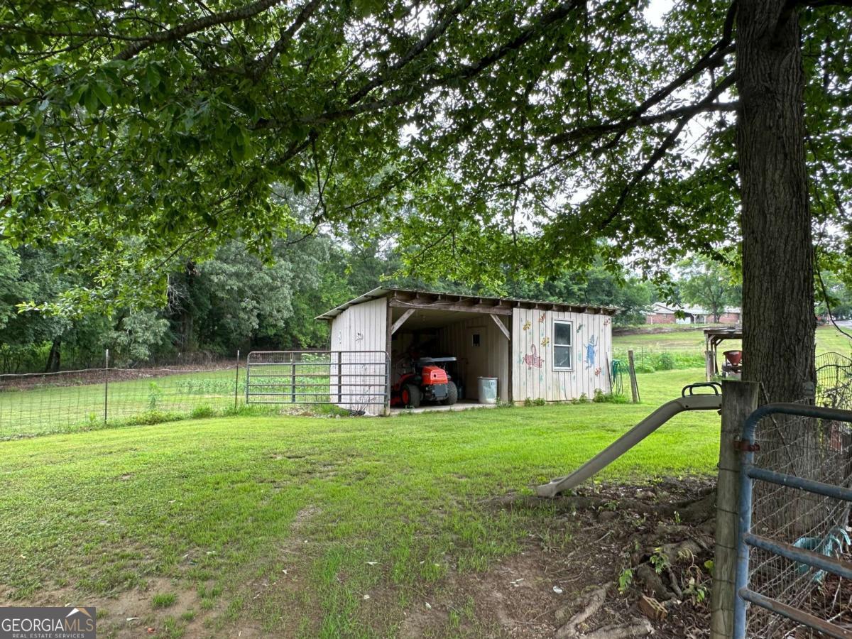 669 Nicklesville Road NE Resaca GA 30735