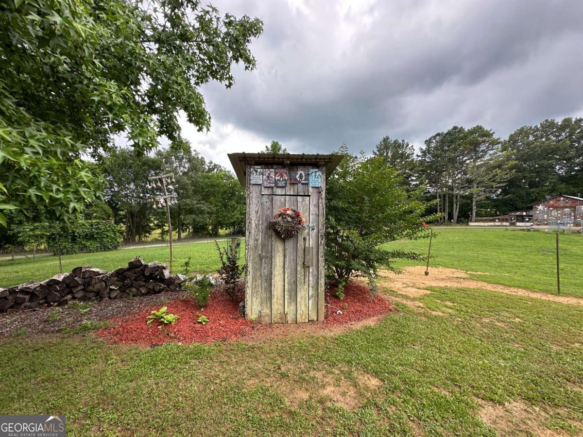 669 Nicklesville Road NE Resaca GA 30735