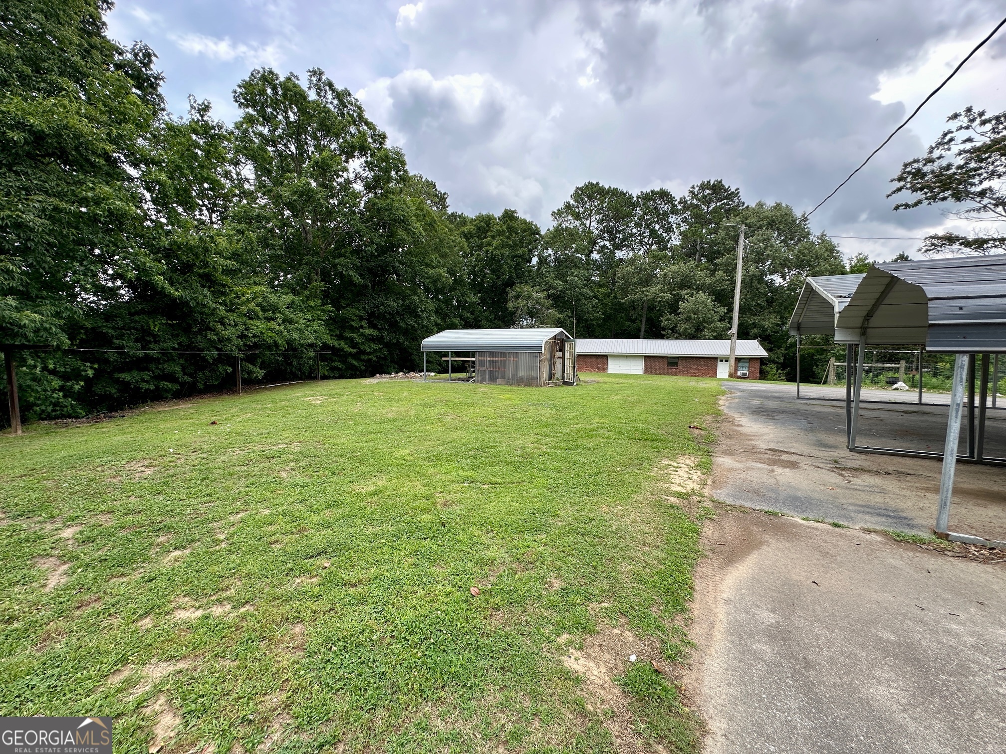 669 Nicklesville Road NE Resaca GA 30735