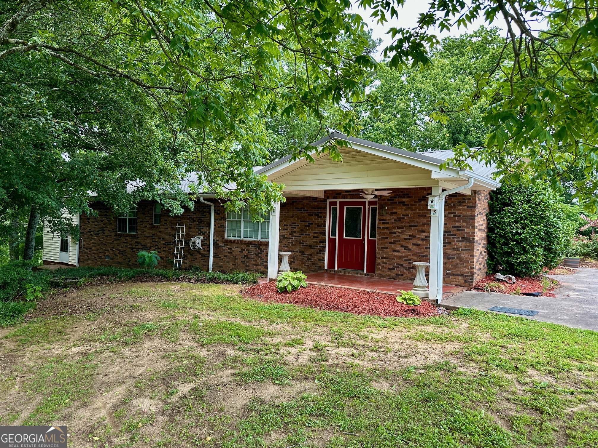 669 Nicklesville Road NE Resaca GA 30735