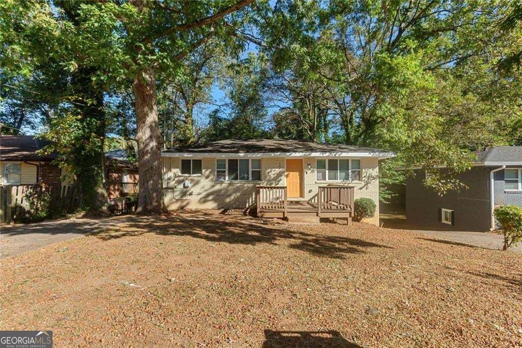 1341 Pine Avenue Atlanta GA 30344