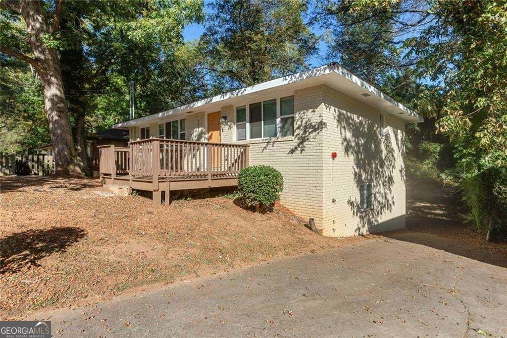 1341 Pine Avenue Atlanta GA 30344