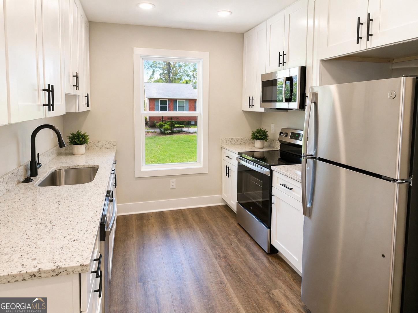86 Colfax Street Hartwell GA 30643