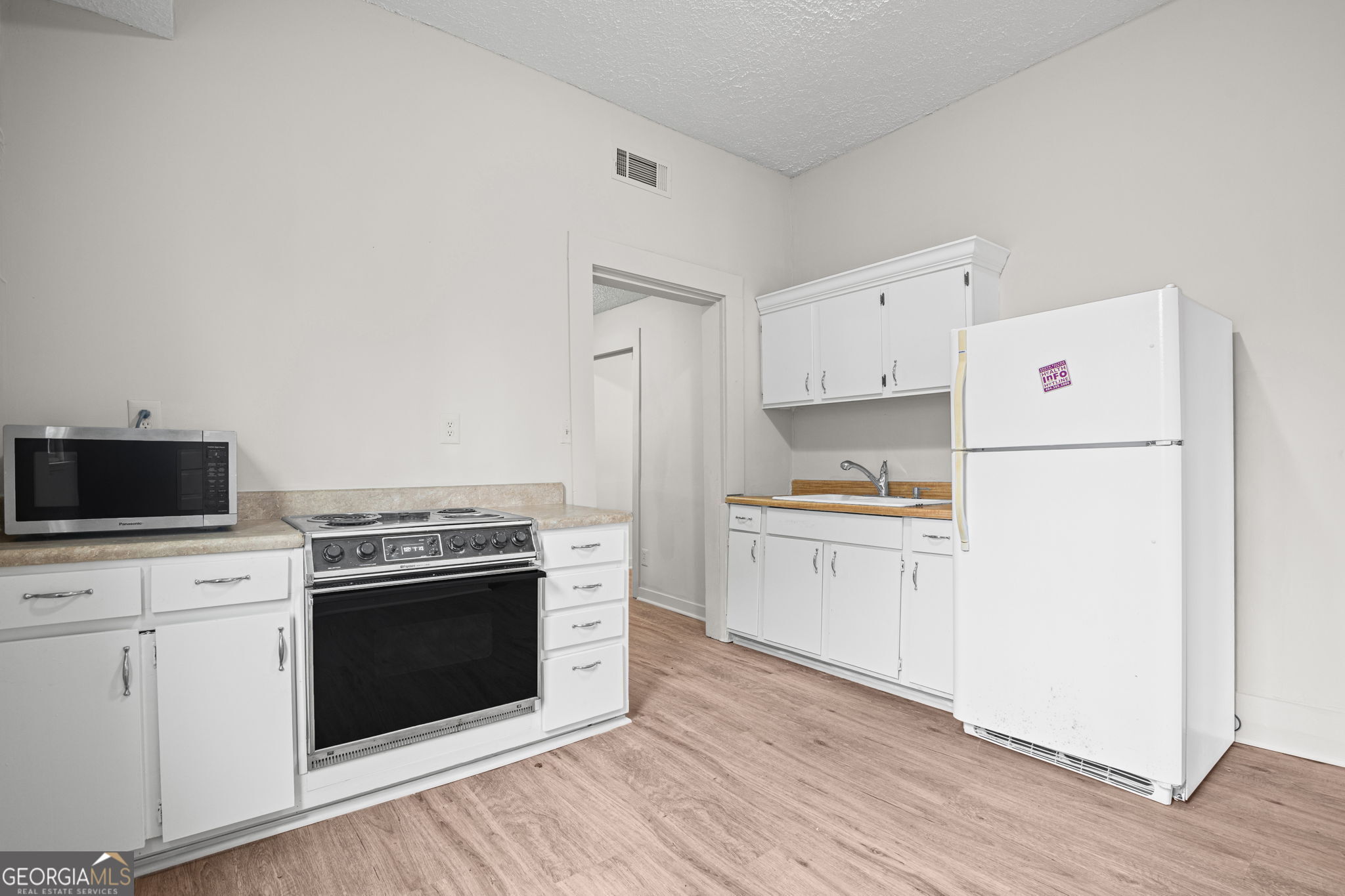 3097 E Point Street East Point GA 30344