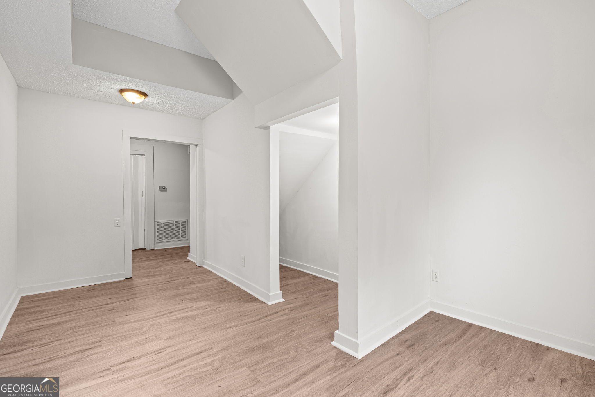 3097 E Point Street East Point GA 30344