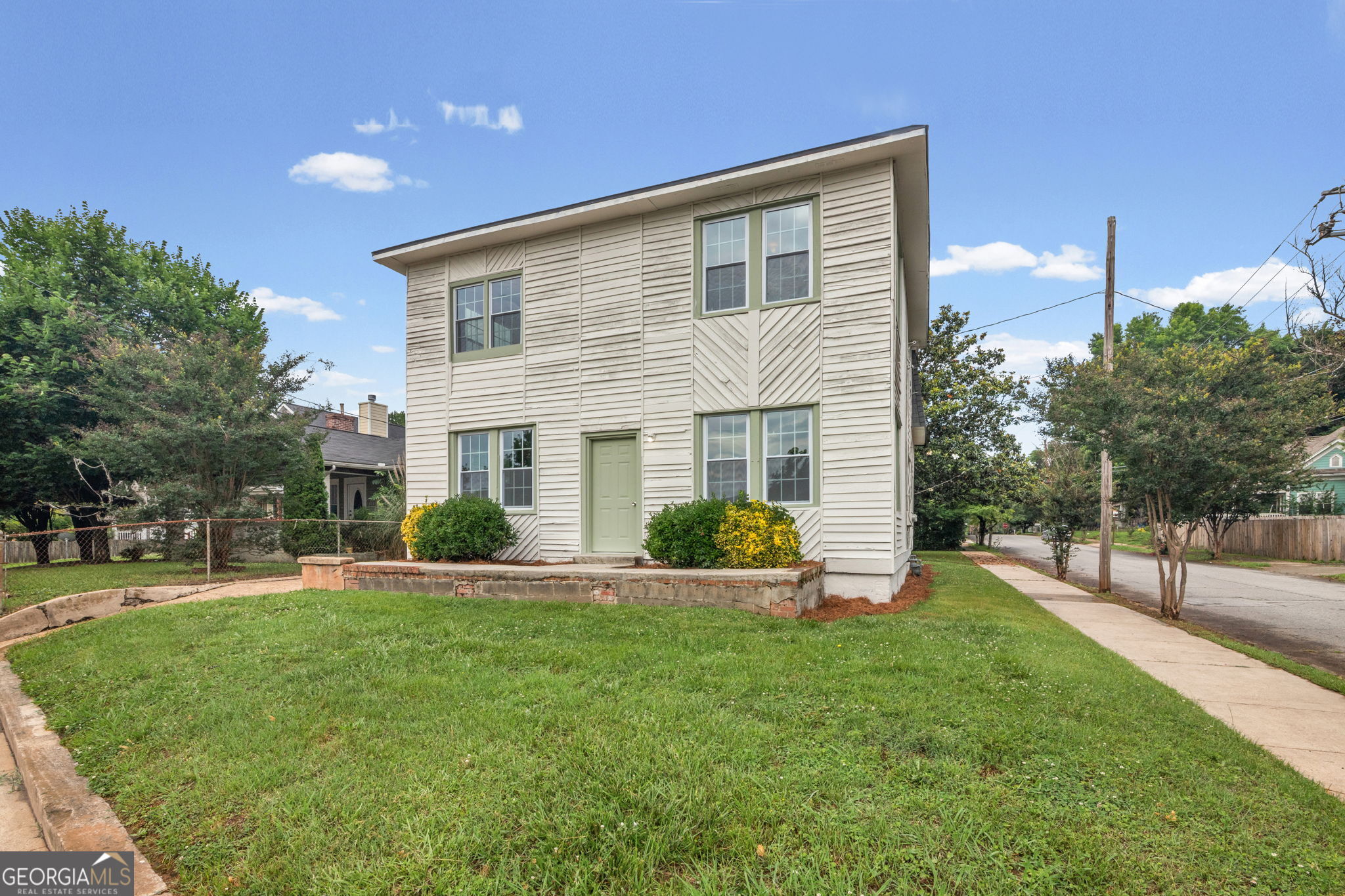 3097 E Point Street East Point GA 30344