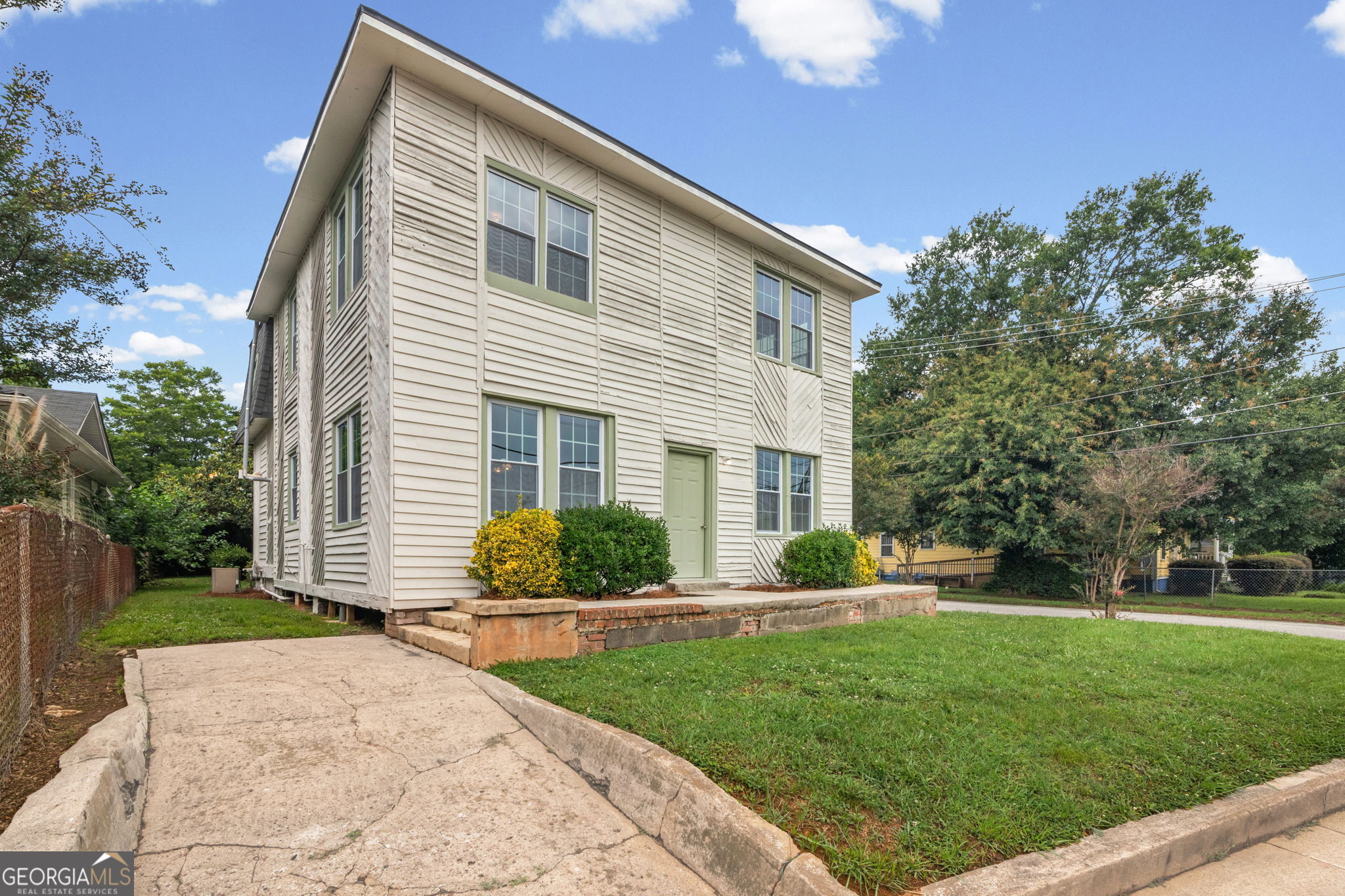 3097 E Point Street East Point GA 30344