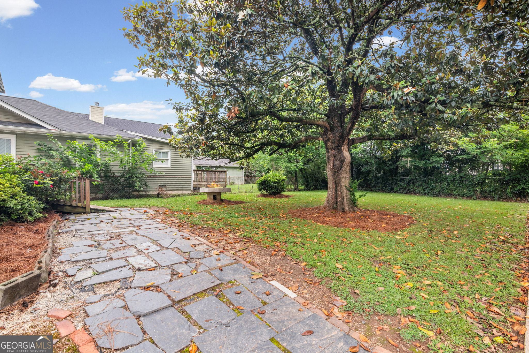 3097 E Point Street East Point GA 30344