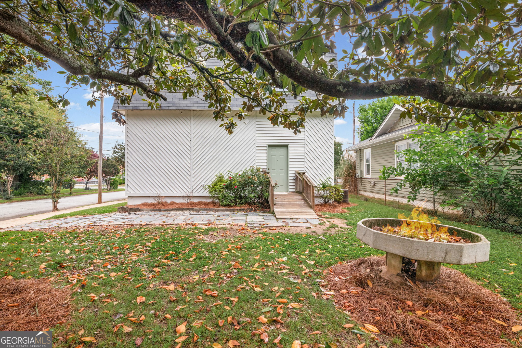 3097 E Point Street East Point GA 30344