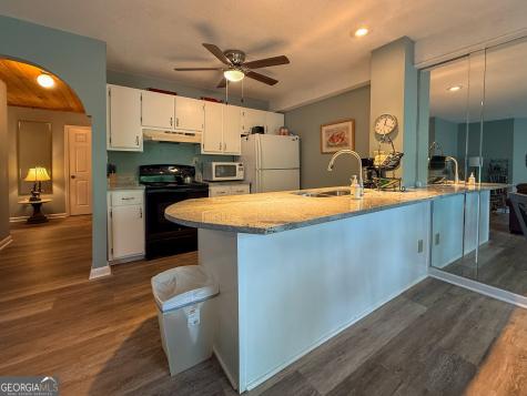 854 Edelweiss Strasse Helen GA 30545