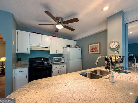 854 Edelweiss Strasse Helen GA 30545