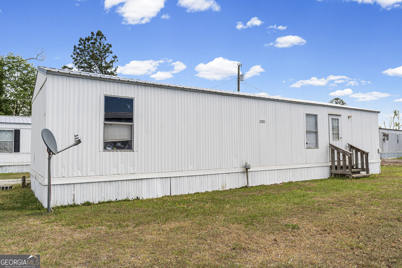 227 Bell Telephone Road Hazlehurst GA 31539