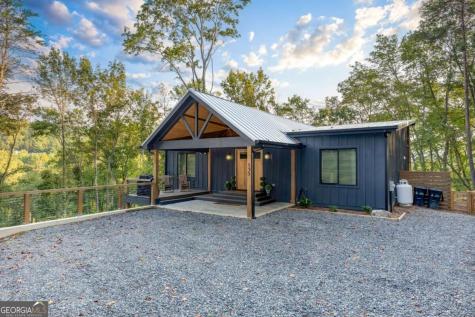135 Hannah Way Ellijay GA 30540