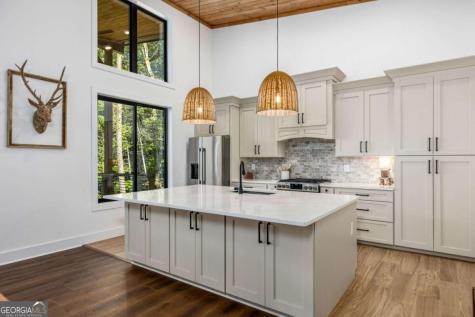 135 Hannah Way Ellijay GA 30540