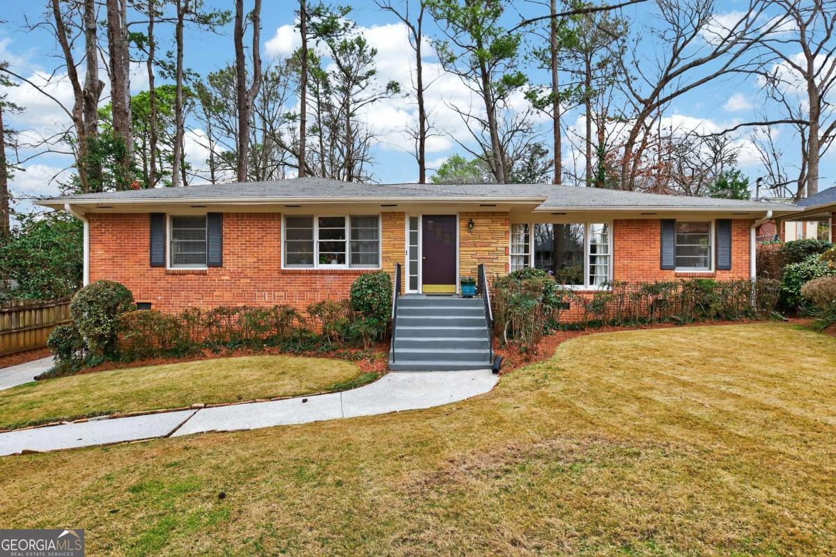 827 Pinetree Drive Decatur GA 30030