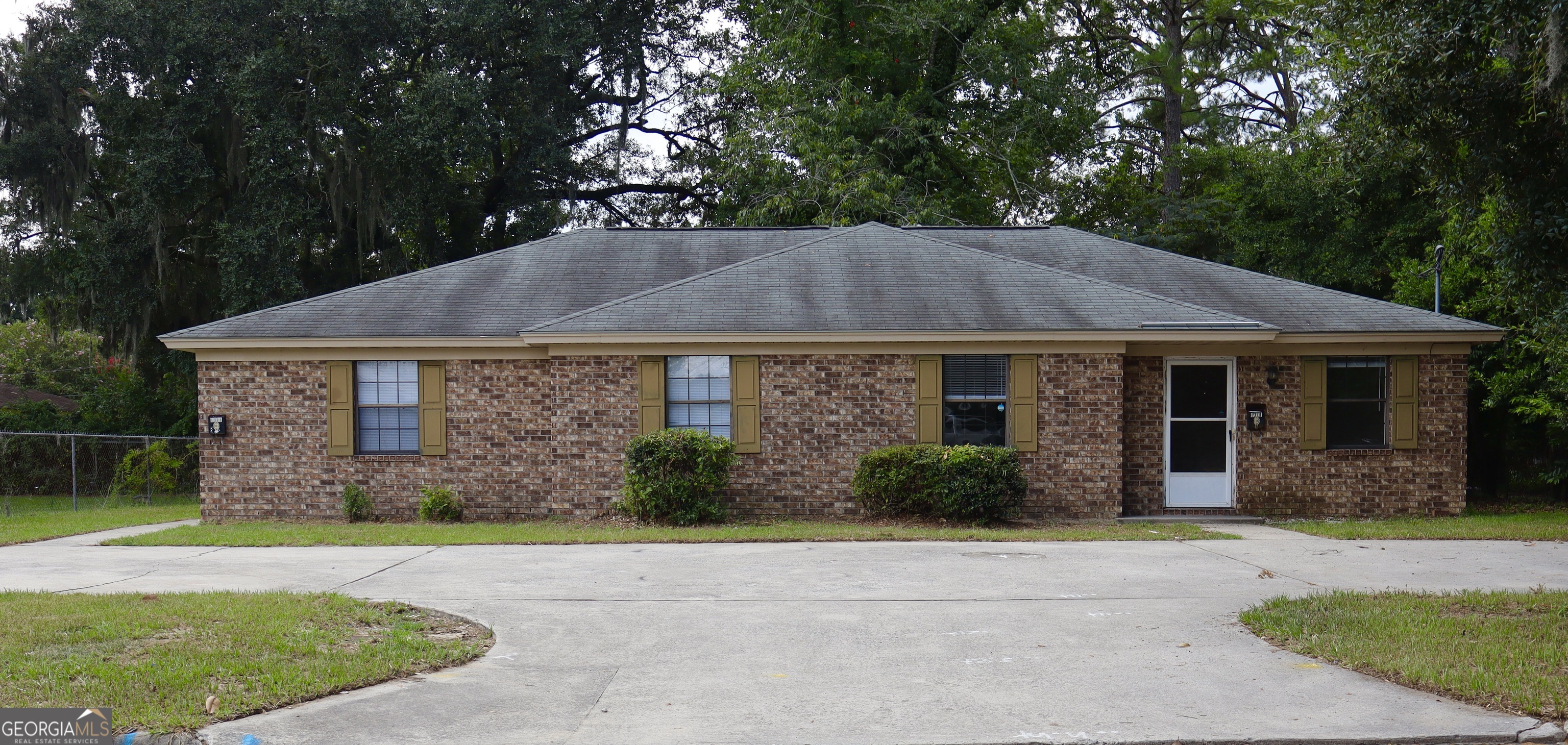1311 E 67th Street Savannah GA 31404