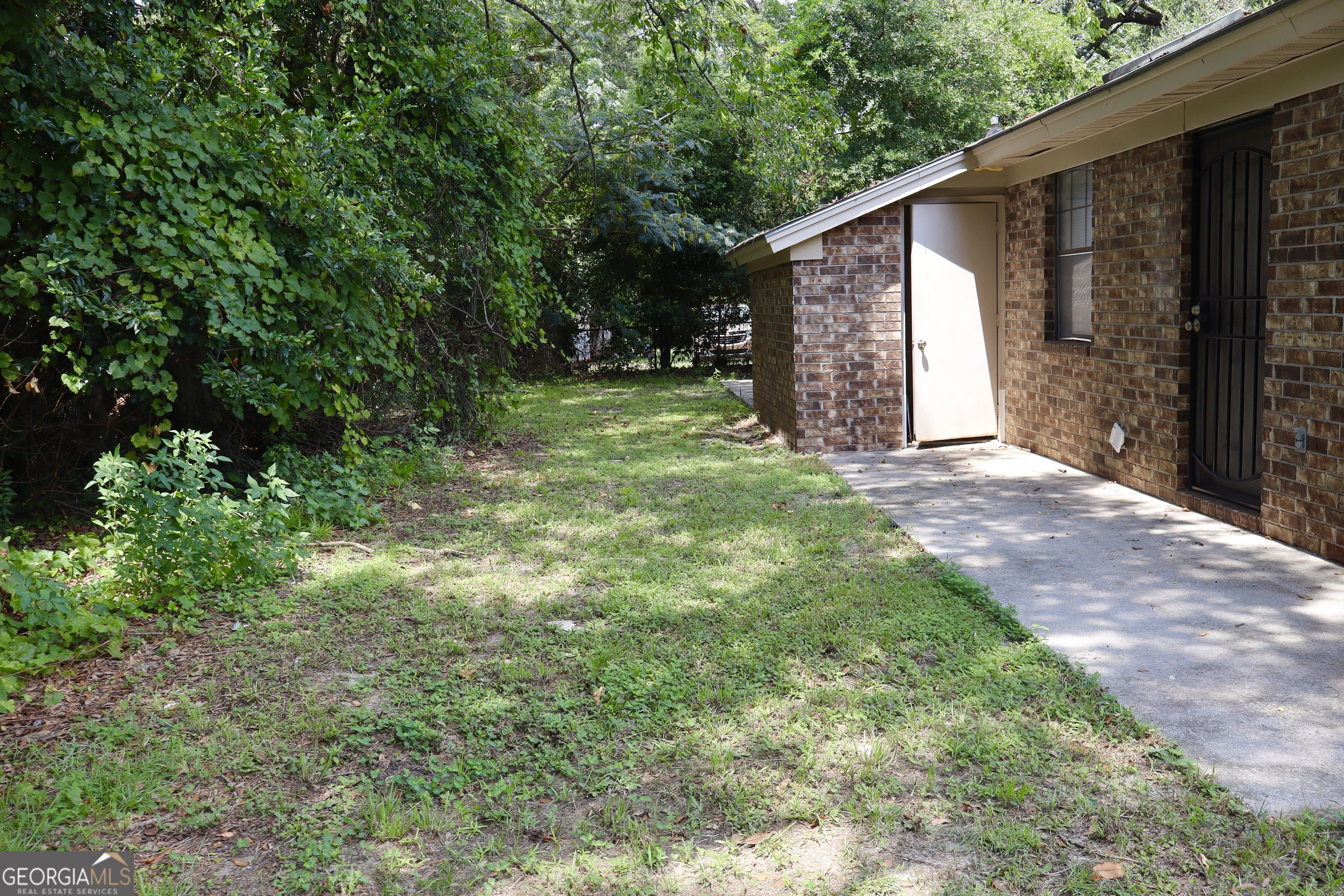 1311 E 67th Street Savannah GA 31404