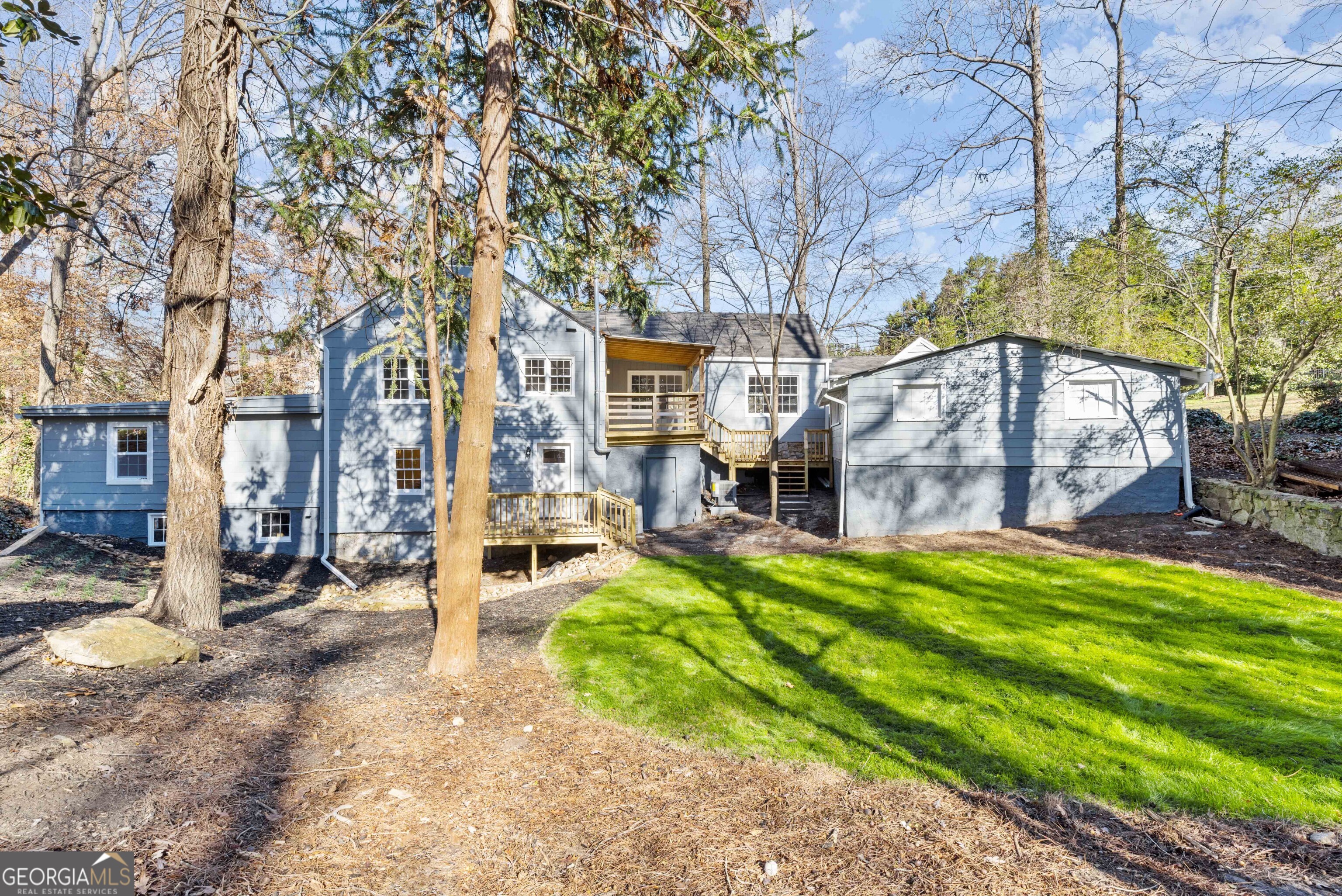 3310 E Roxboro Road NE Atlanta GA 30324