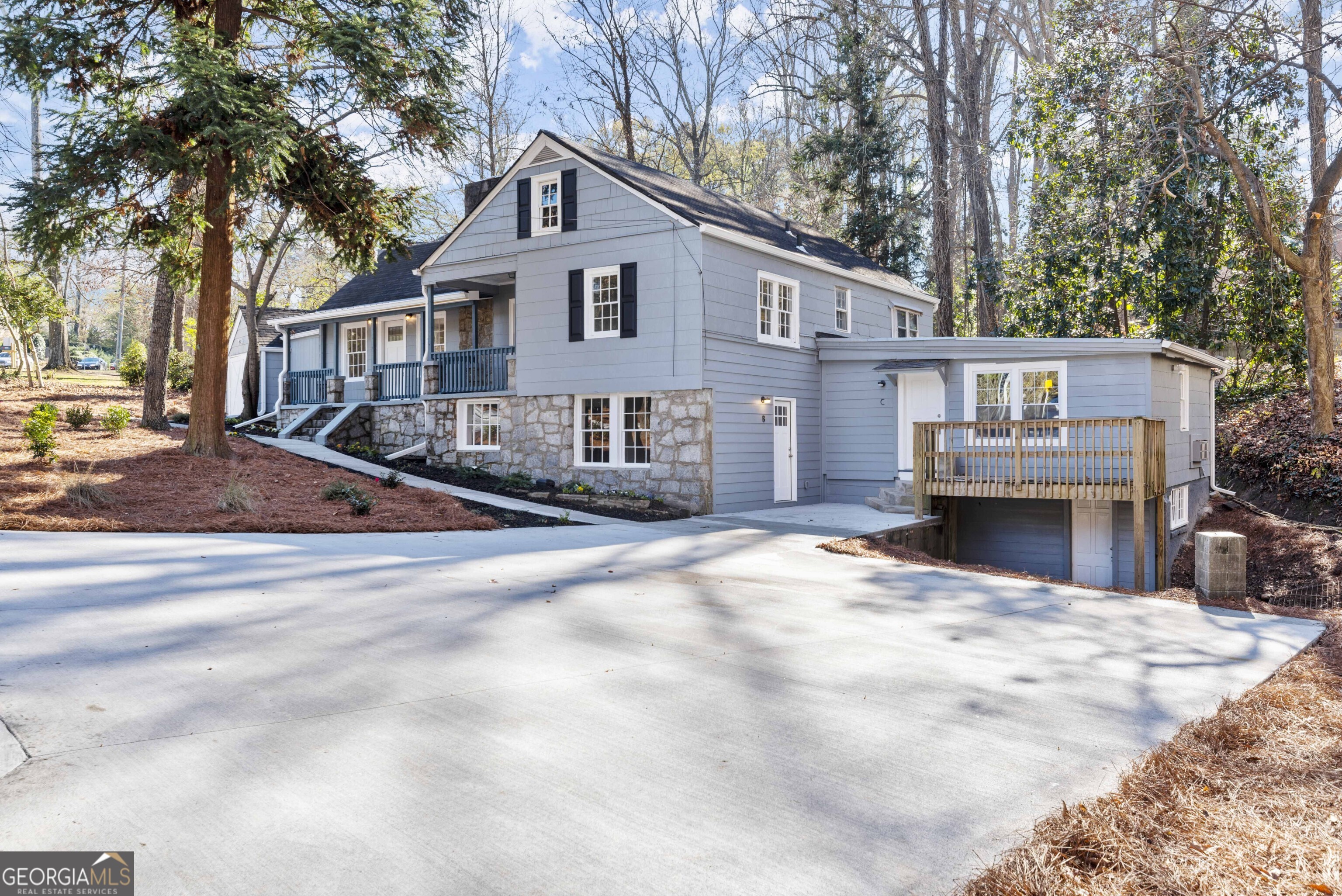 3310 E Roxboro Road NE Atlanta GA 30324