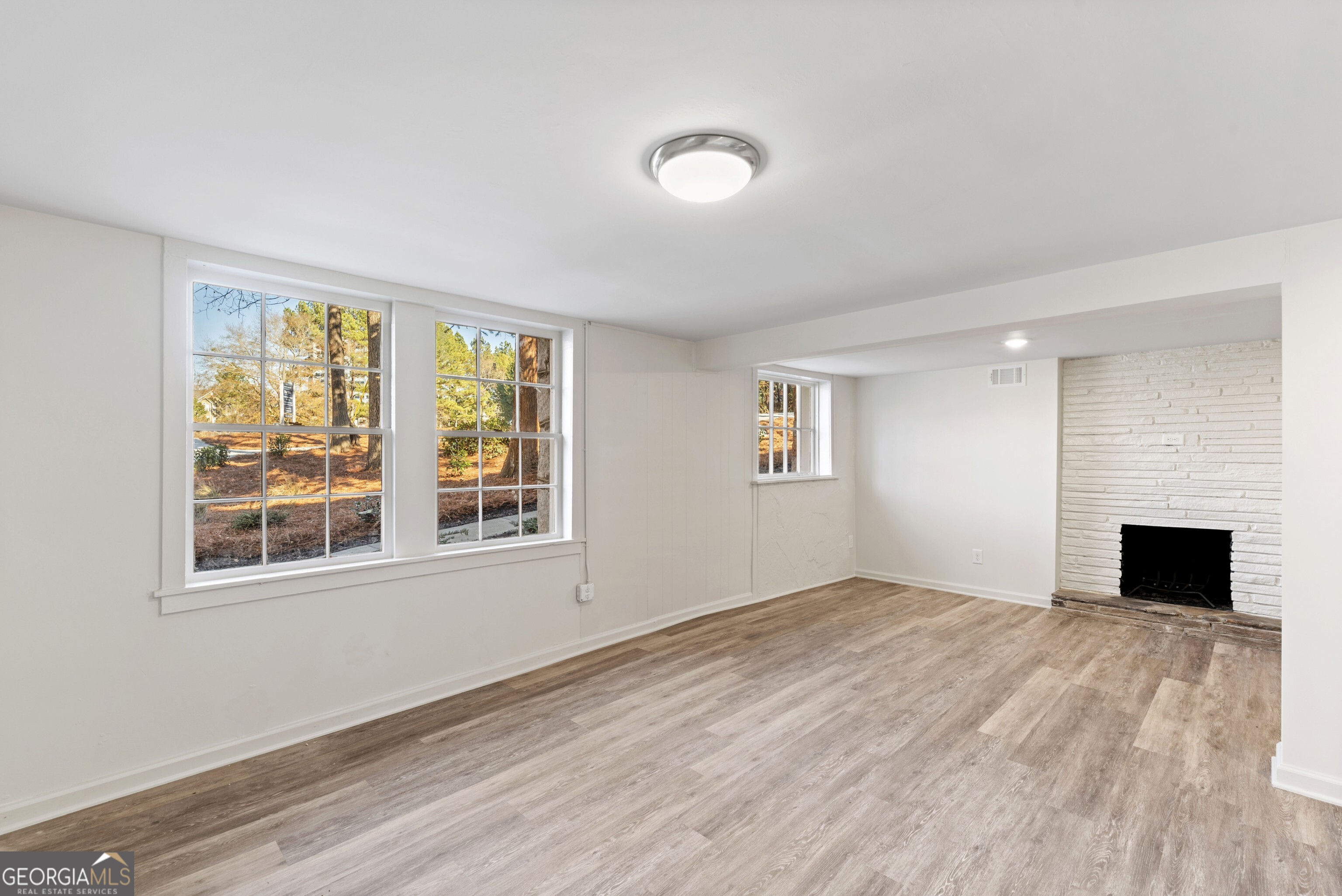 3310 E Roxboro Road NE Atlanta GA 30324