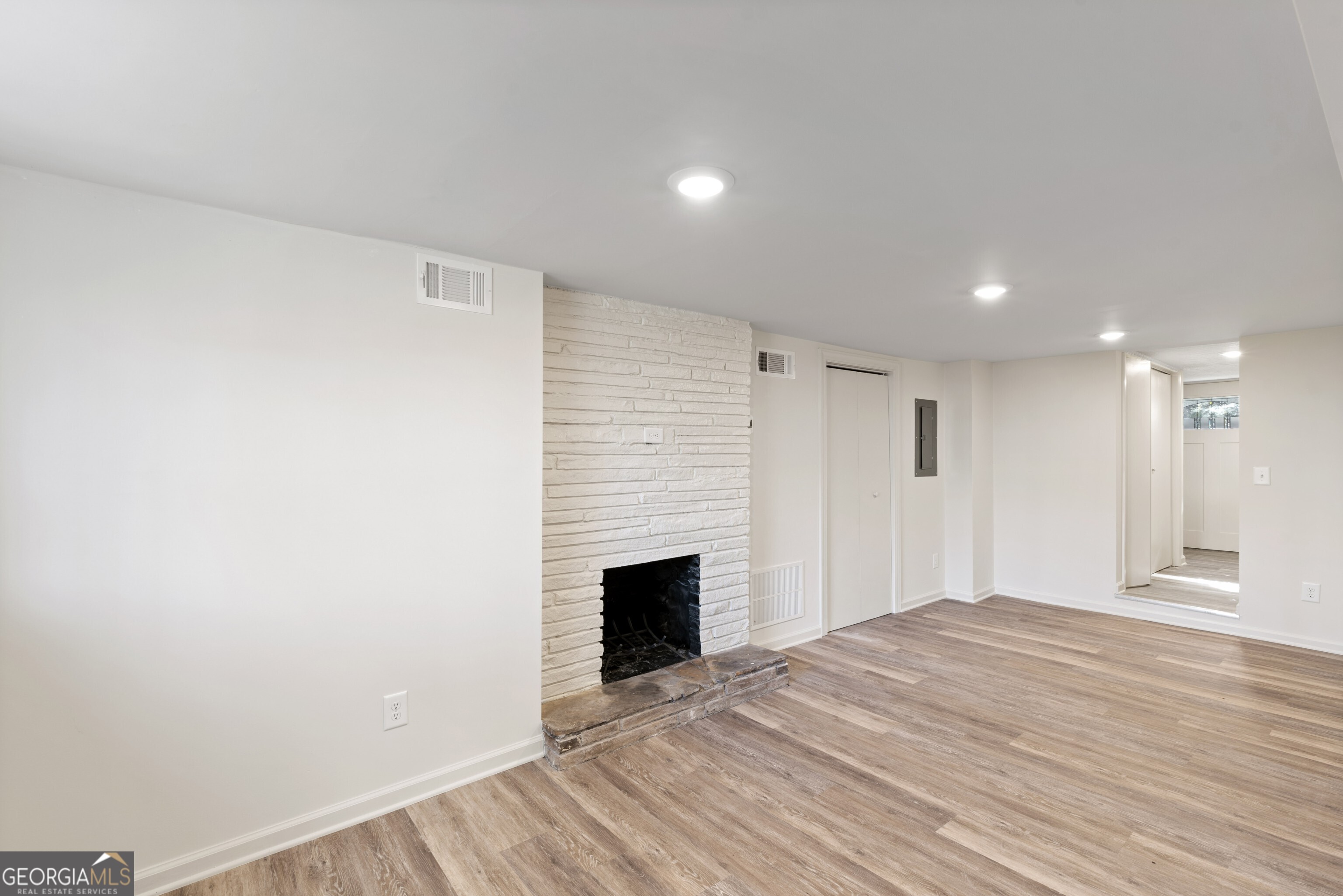 3310 E Roxboro Road NE Atlanta GA 30324