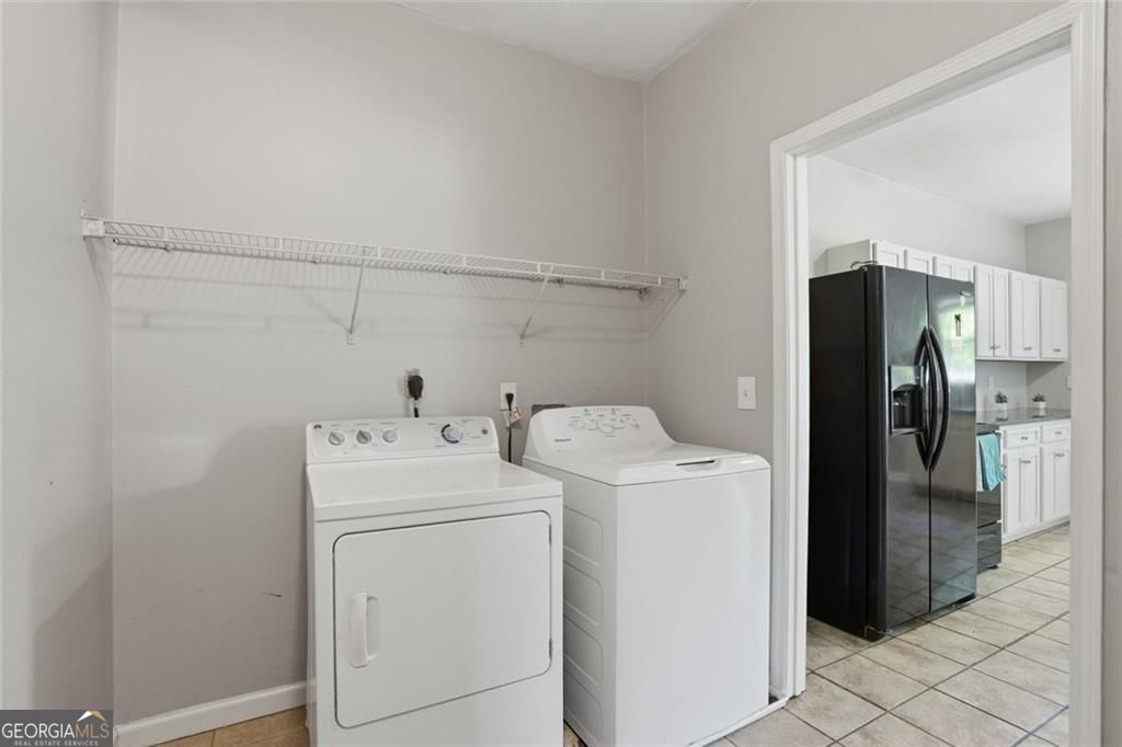 1070 Mayson Turner Road NW Atlanta GA 30314