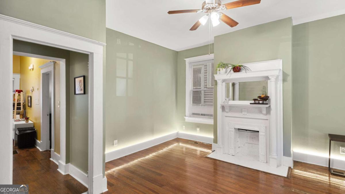 534 E Waldburg Street Savannah GA 31401