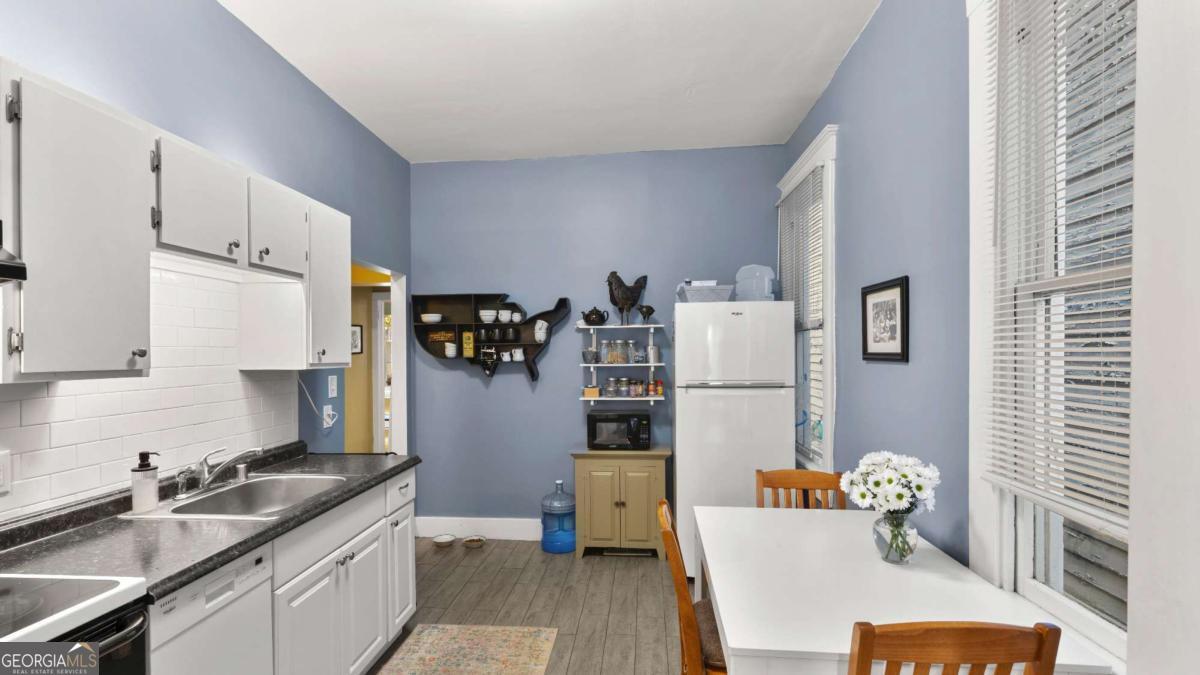 534 E Waldburg Street Savannah GA 31401