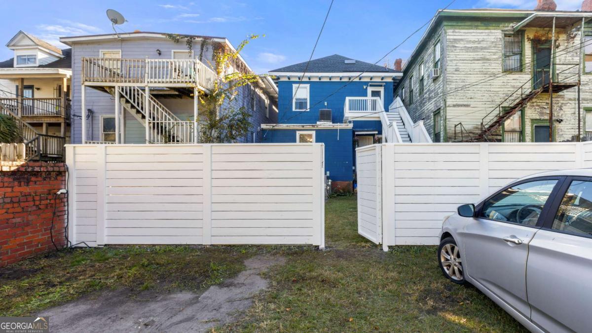 534 E Waldburg Street Savannah GA 31401