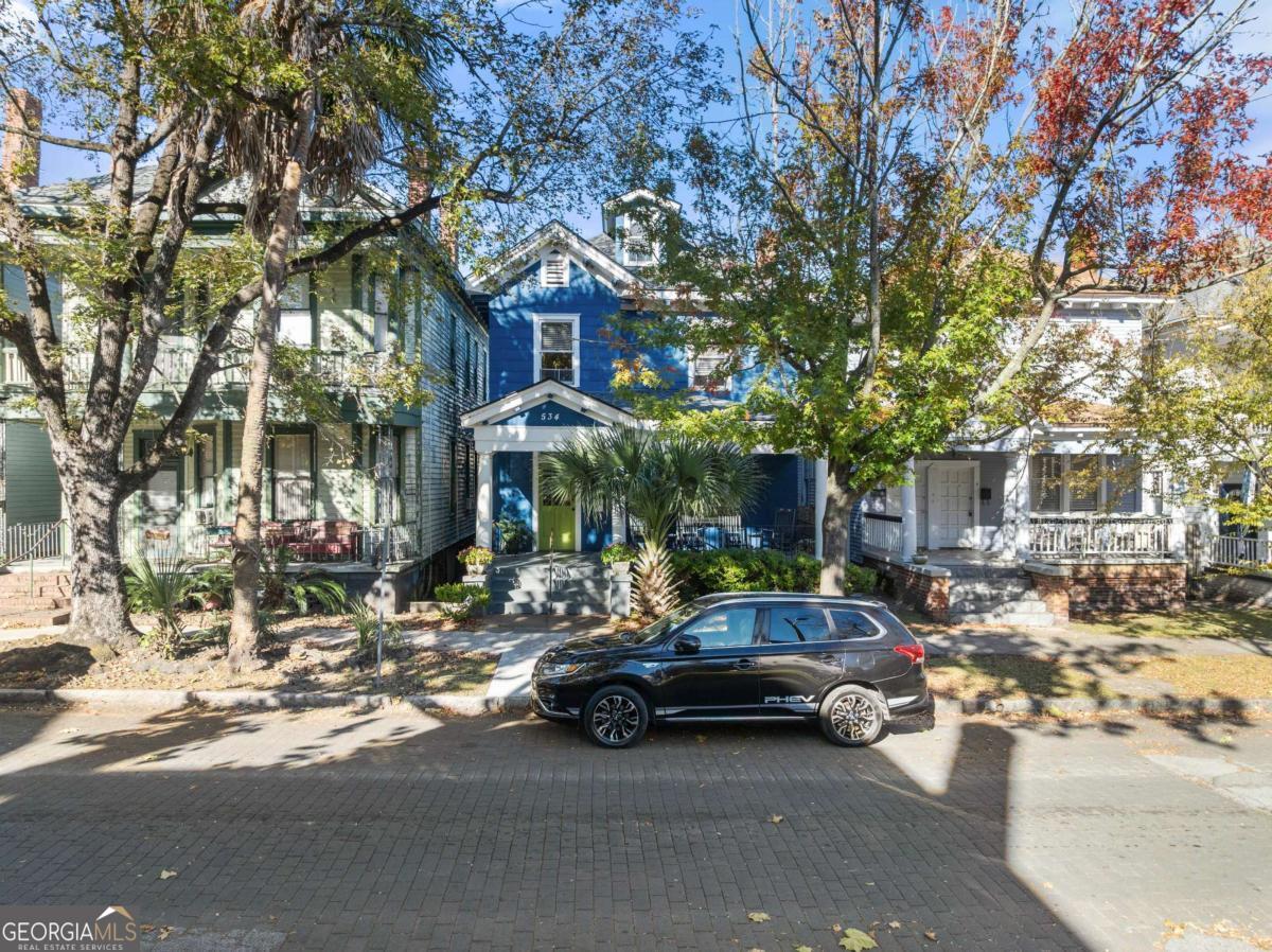 534 E Waldburg Street Savannah GA 31401