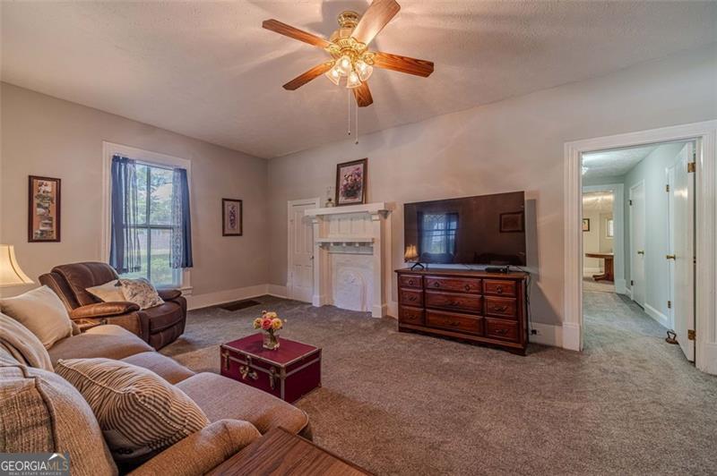 284 Covington Street Loganville GA 30052