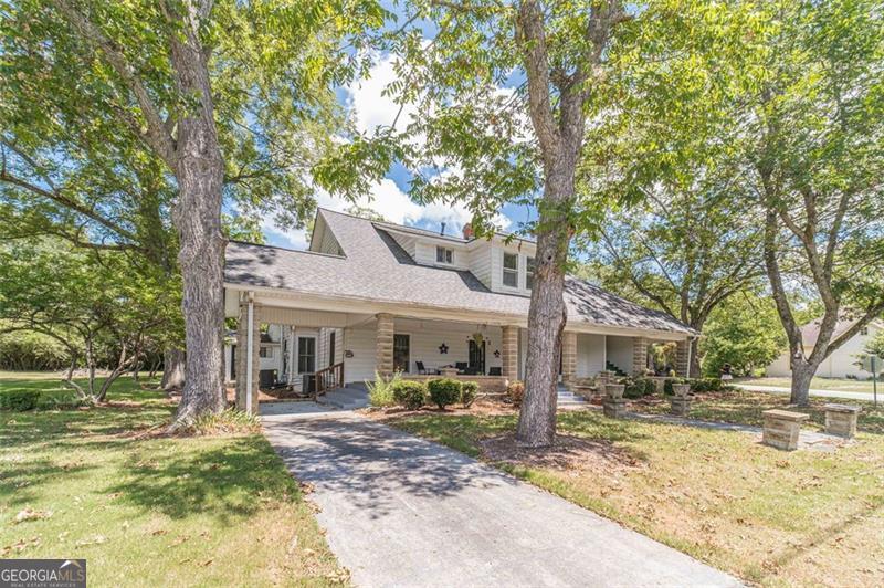 284 Covington Street Loganville GA 30052