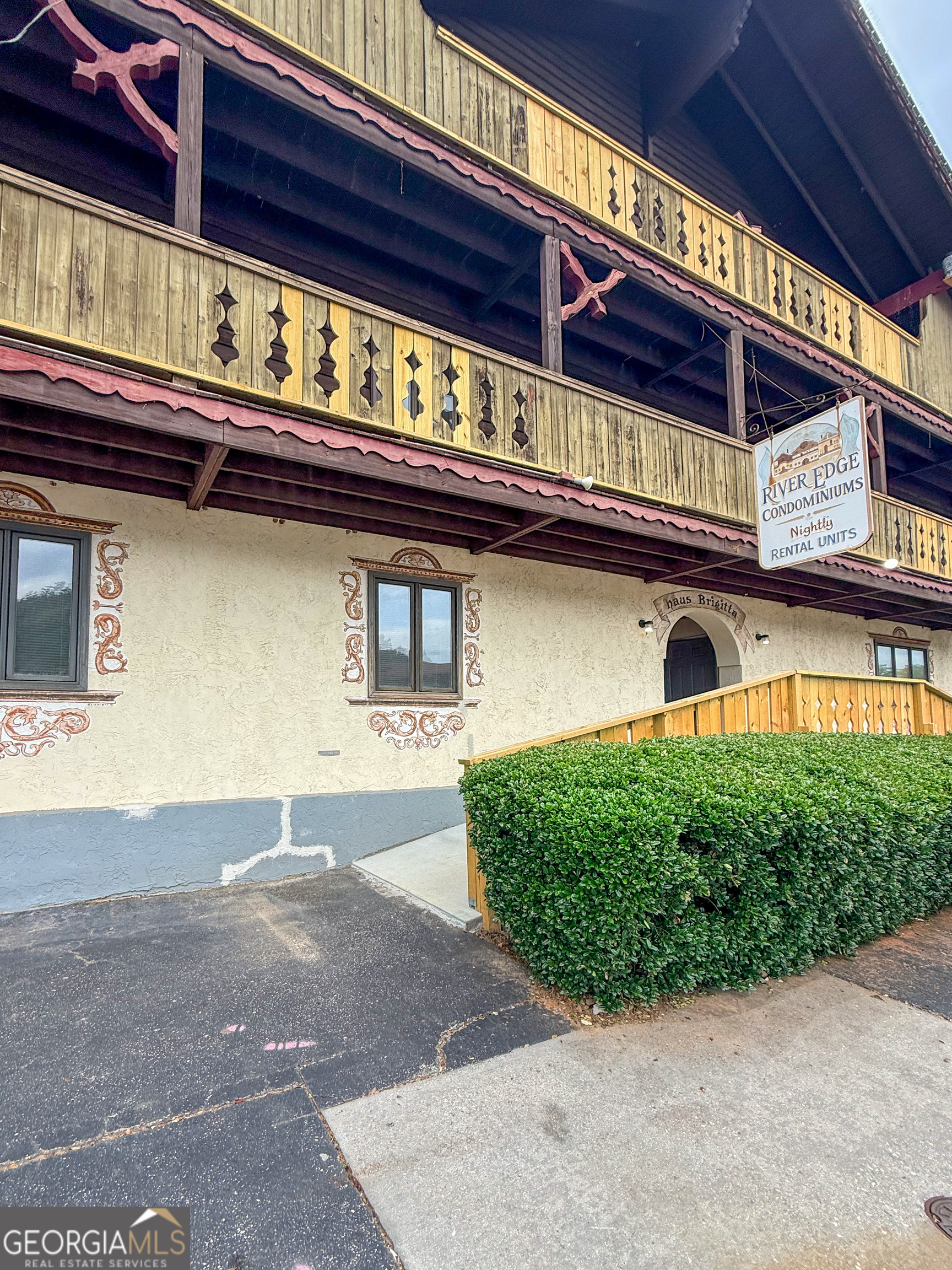 854 Edelweiss Strasse Helen GA 30545