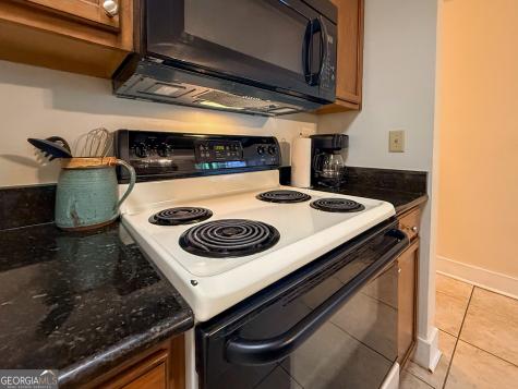 854 Edelweiss Strasse Helen GA 30545