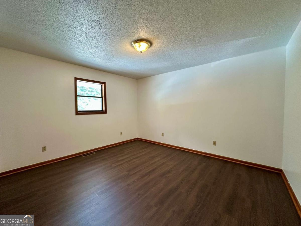 621 Nicklesville Road NE Resaca GA 30735