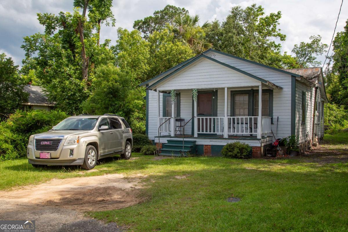 102 Crosby Street Baxley GA 31513